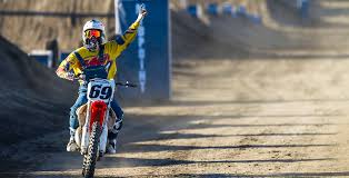 Profile: Who Is Ronnie Mac? | Motosport